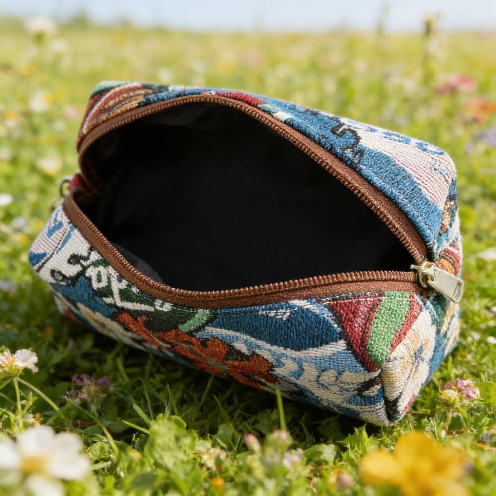 YUSHE Canvas Mini Pouch for Women | Small Travel Pouch & Makeup Bag with Zipper | Floral & Graffiti Fabric Bag for Daily Use