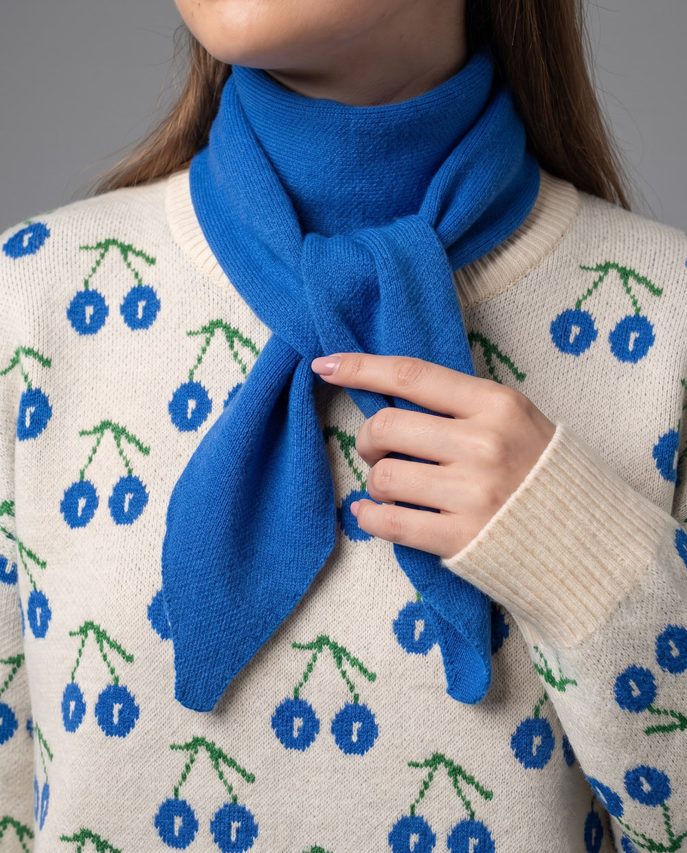 Cherry Knit Pullover with Neck Warmer & Beanie, Blue, detail