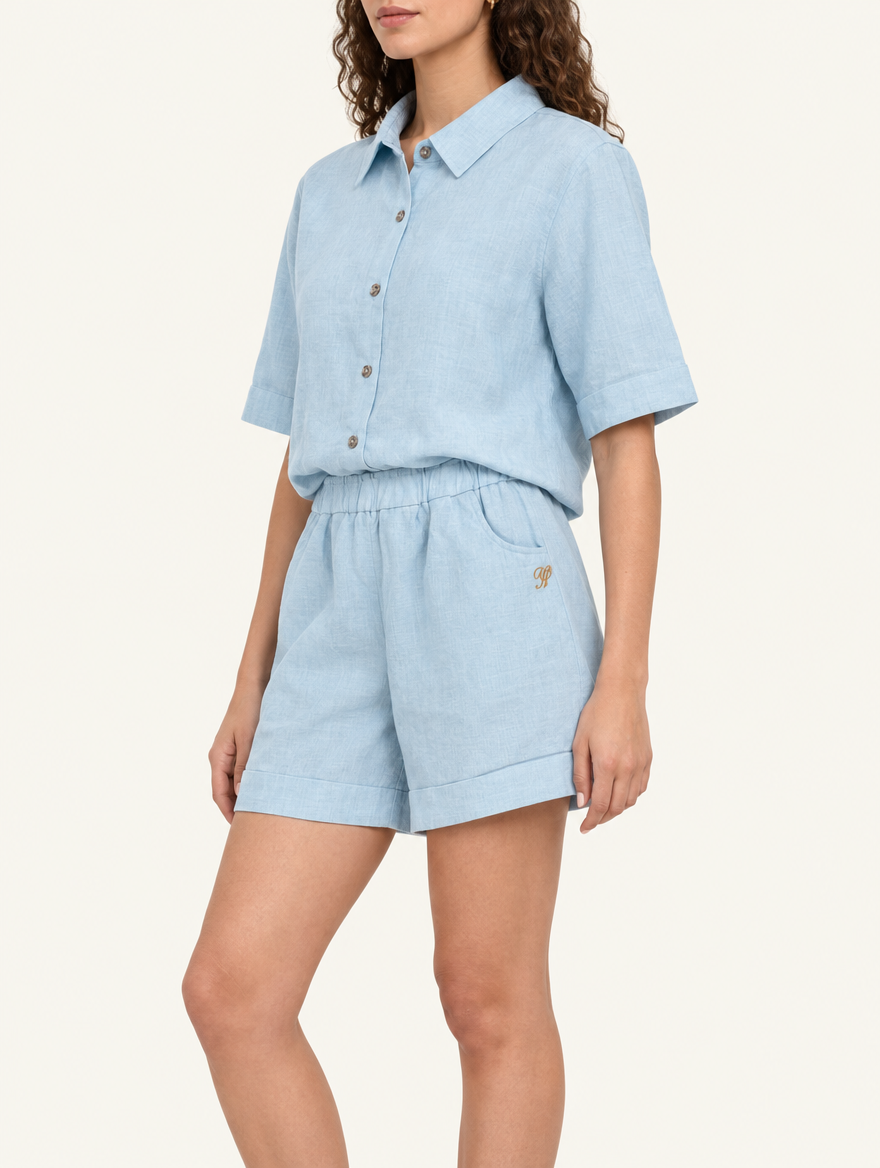 YUSHE Linen Shorts, Light Blue - Additional model angle
